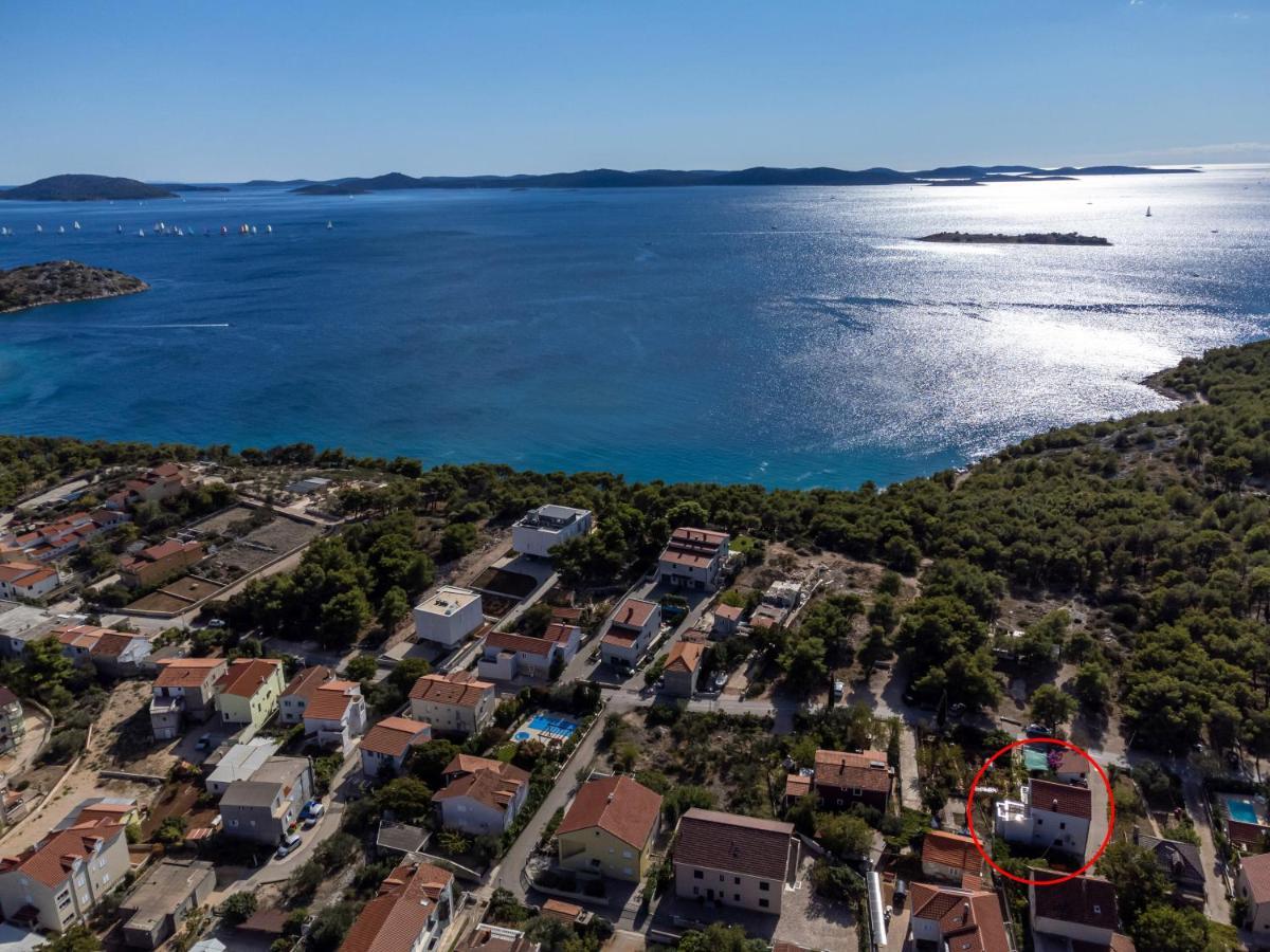 Apartman Tribunj Tribalj Buitenkant foto