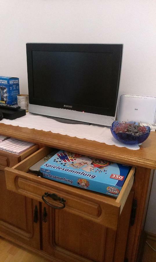 Apartman Tribunj Tribalj Buitenkant foto