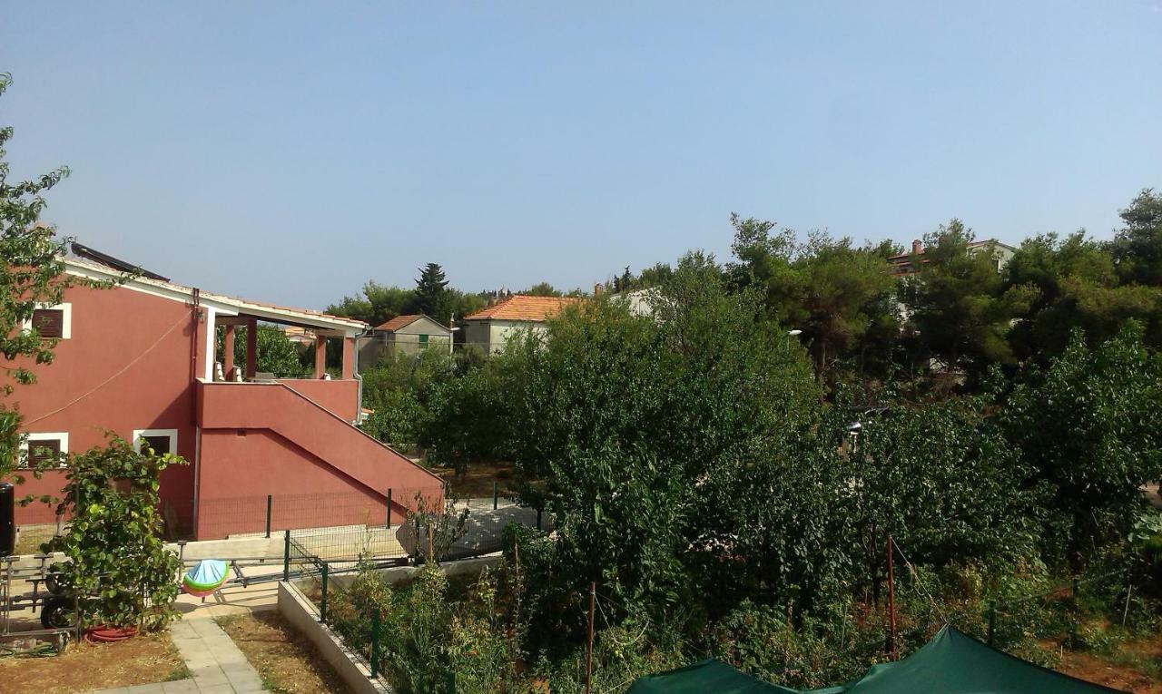 Apartman Tribunj Tribalj Buitenkant foto